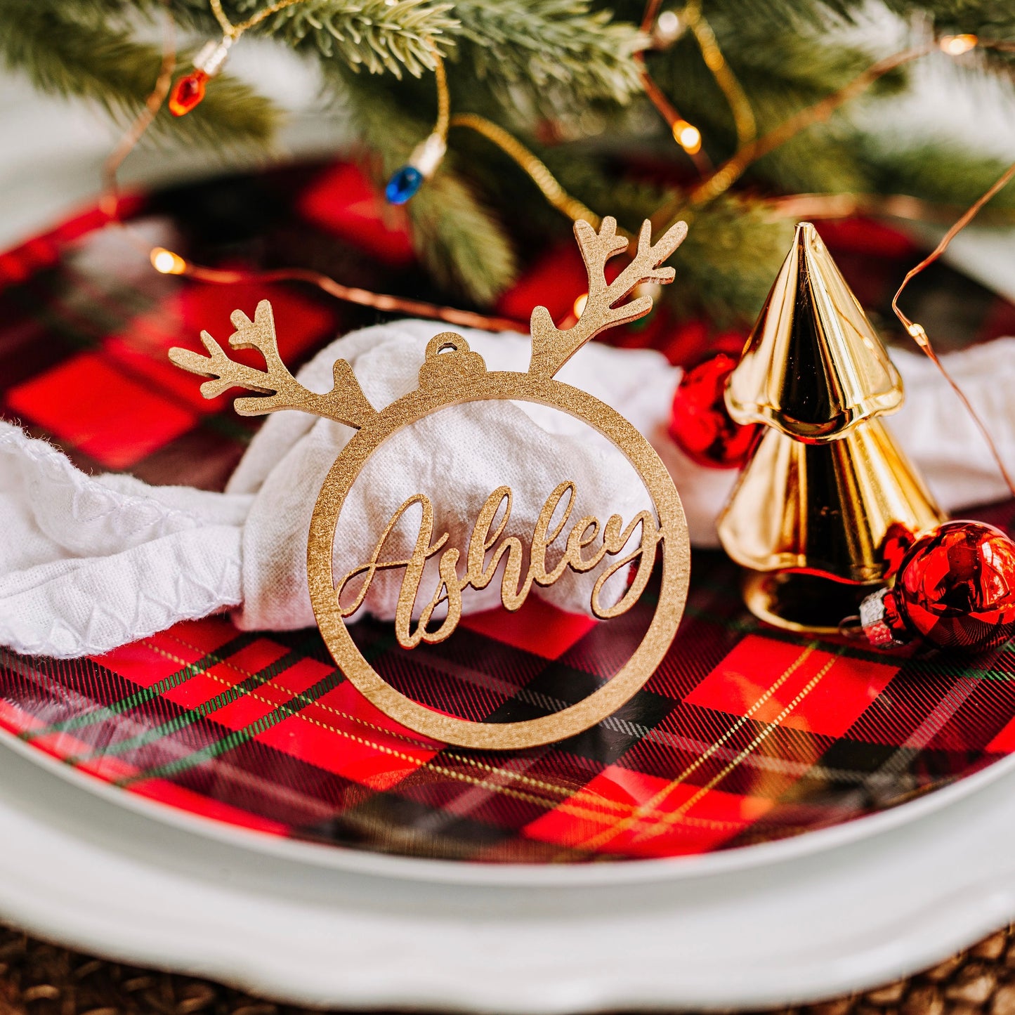 gold wood stocking tags reindeer, stocking name tags, name ornament christmas, christmas place cards, name ornament, christmas name tags, christmas stocking name tags, christmas stocking tags christmas table decor christmas stockings tag