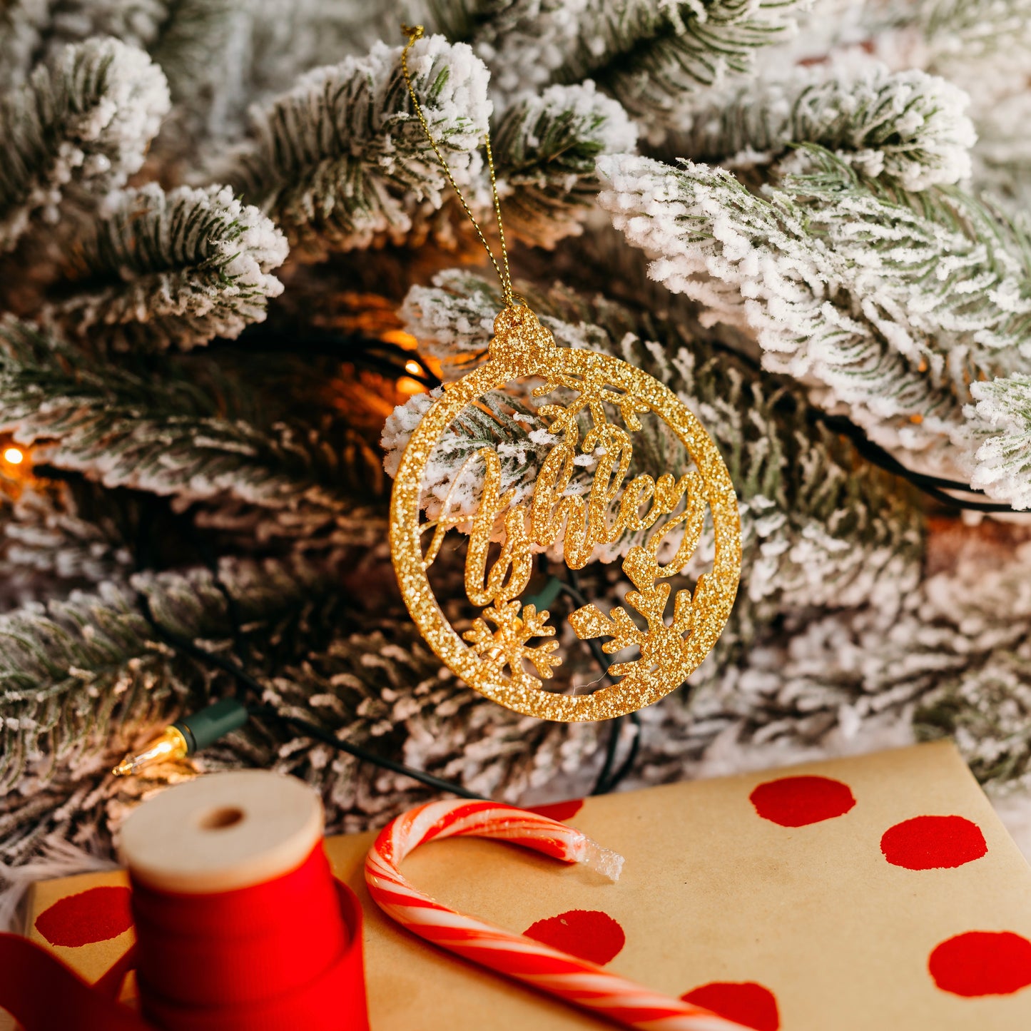 gold glitter acrylic stocking tags snowflakes, stocking name tags, name ornament christmas, christmas place cards, name ornament, christmas name tags, christmas stocking name tags, christmas stocking tags, table decor, christmas stockings tag