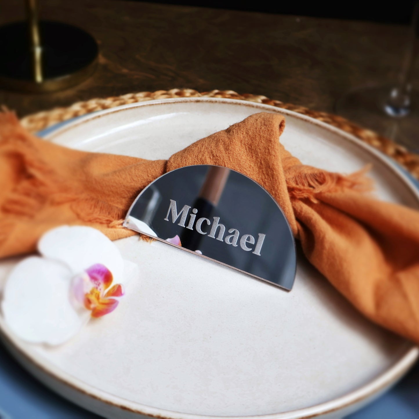 semicircle silver mirrored acrylic name plate name cards wedding place cards place setting wood name card napkin half circle tag acrylic name tags name tags rustic wedding wooden wedding decor wedding place cards Wedding decoration Wedding place card