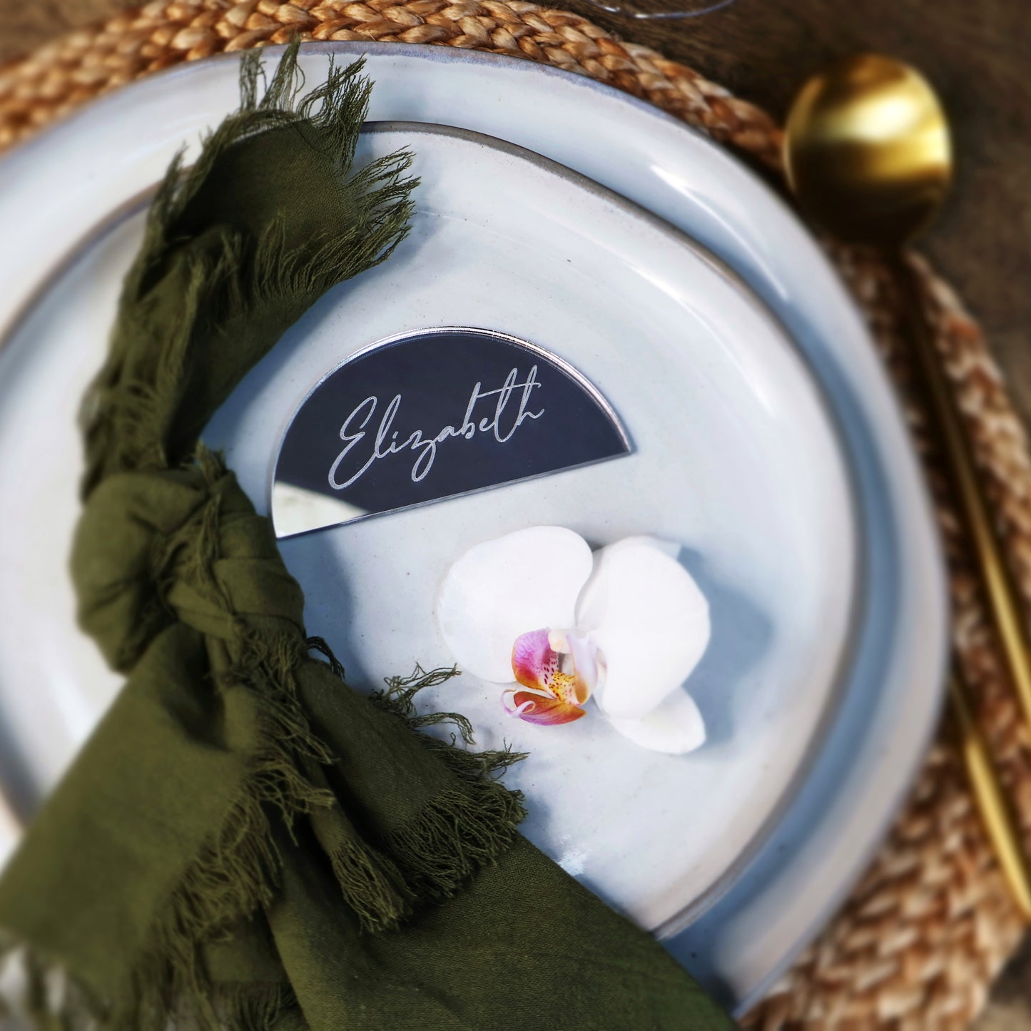 semicircle silver mirrored acrylic name plate name cards wedding place cards place setting wood name card napkin half circle tag acrylic name tags name tags rustic wedding wooden wedding decor wedding place cards Wedding decoration Wedding place card