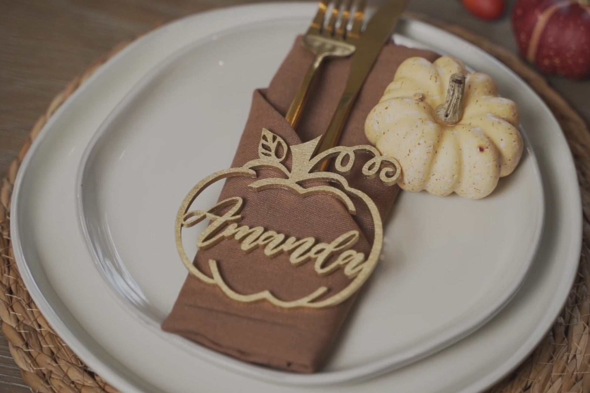 silver wood leaf name fall decor friendsgiving
place card thanksgiving table Friendsgiving
thanksgiving gift
fall wedding leaves
friendsgiving gifts
fall party decor
fall seasonal
pumpkin decor
cutout wooden name
rustic fall decor
thanksgiving favors