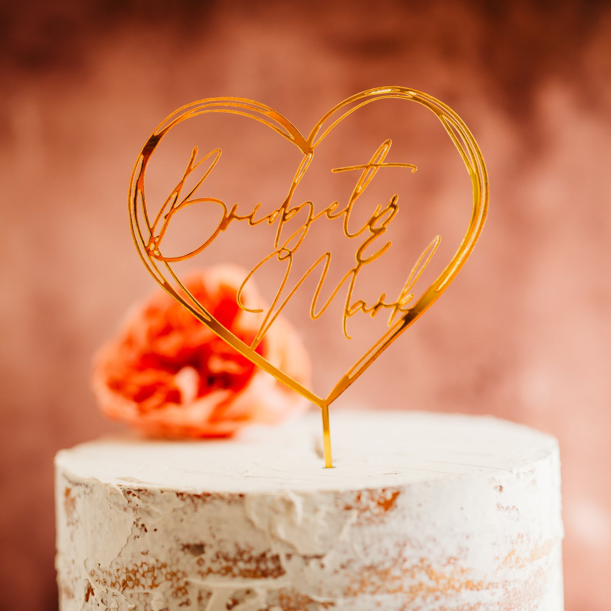 heart shaped gold mirrored acrylic wedding cake topper custom cake toppers wedding personalized anniversary acrylic cake modern last name decor minimalist custom rustic rustic wedding mr mrs cake topper caketopper personalized last name candy bar