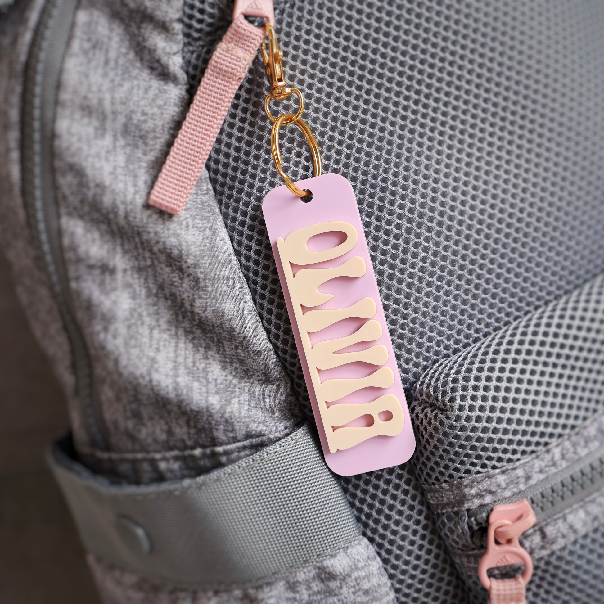 Llaveros acrilico lavanda pastel durazno personalizados llavero nombre encanto bolso Bogg accesorios bolso cadena nombre etiqueta escolar nombre lonchera etiquetas mochila nombre bolsa gimnasio encanto nombre etiqueta bolso panales llavero bolso Bogg