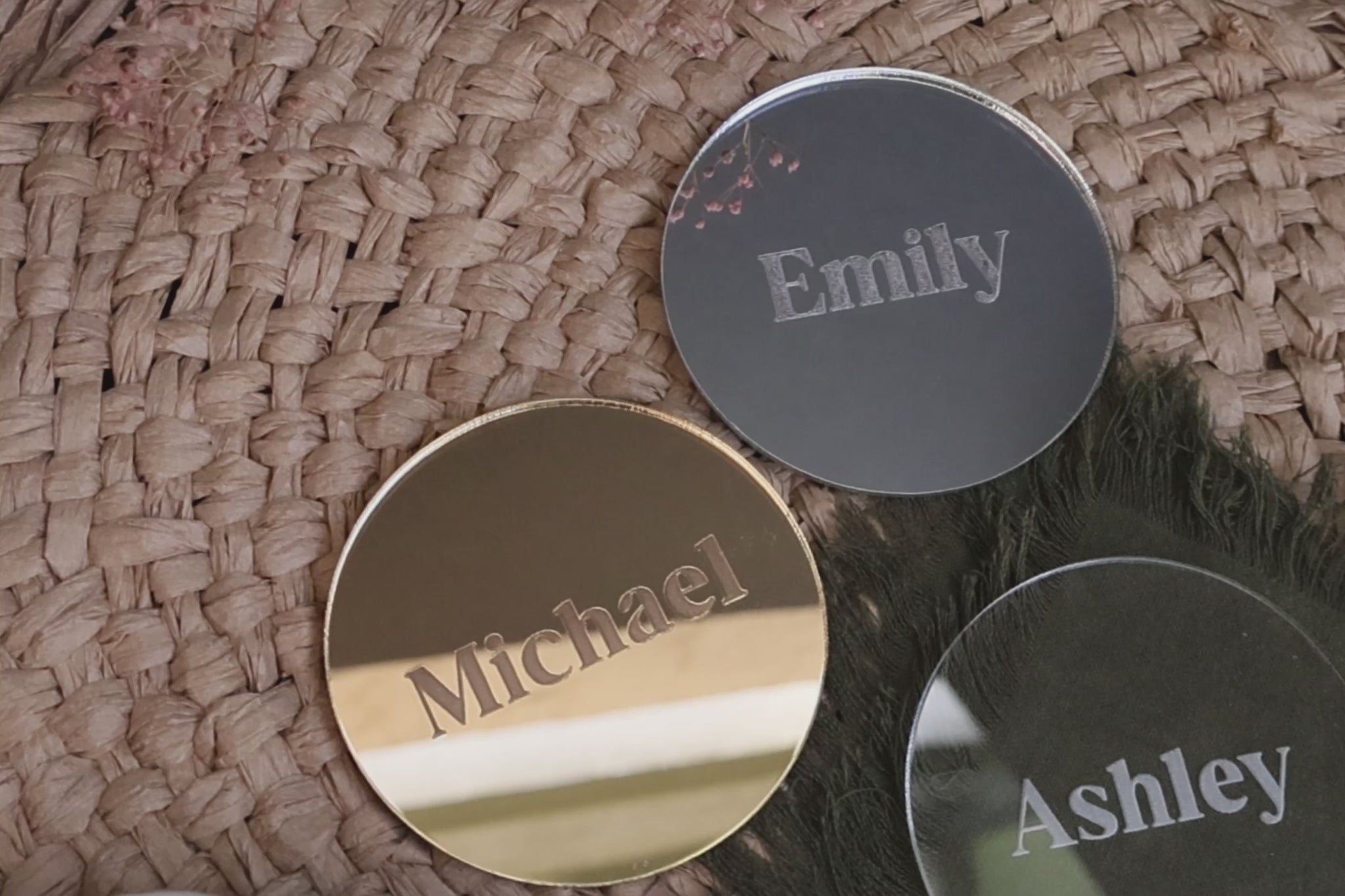 circle mirrored acrylic name plate name cards wedding place cards place setting wood name card napkin half circle tag acrylic name tags round tags rustic wedding wooden wedding decor wedding place cards Wedding decoration Wedding place card